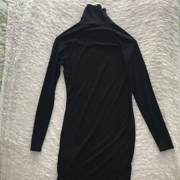 Forever 21 turtleneck dress - Picture 4 of 5